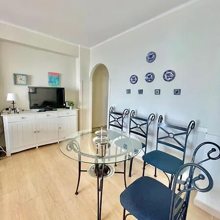 Carabeo - Ocean Views Apartman