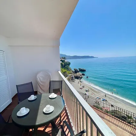 Carabeo - Ocean Views