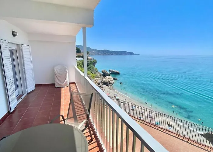 Carabeo - Ocean Views Nerja